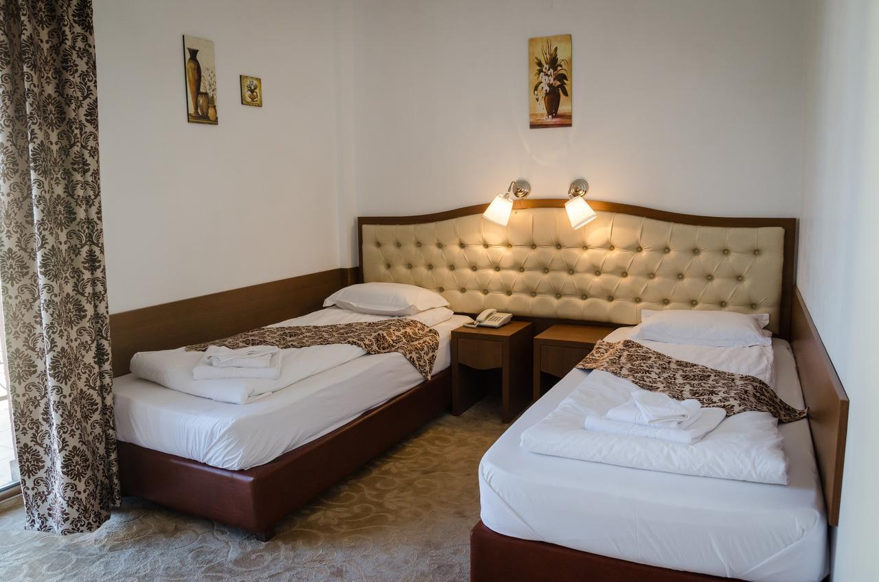 Hotel Condor Oravita Chambre photo