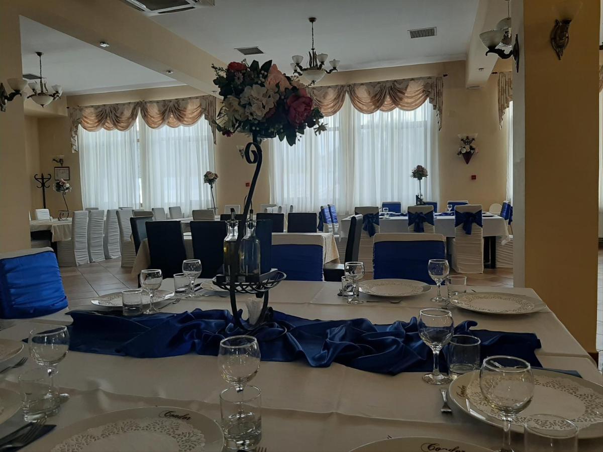 Hotel Condor Oravita Extérieur photo